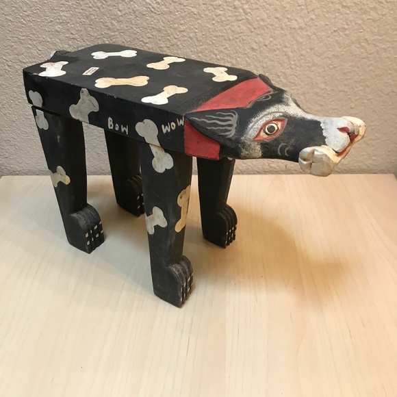 Indonesian Folk Art Carved Wooden Dog Stool. Handmade. Age Unknown.Rare. - Picture 5 of 8